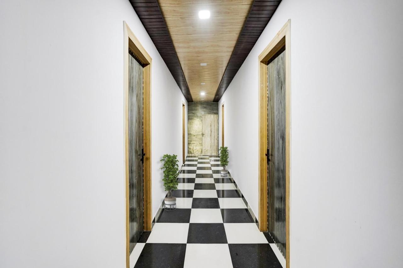 Hotel Collection O Love Garden Ghaziabad Exterior foto